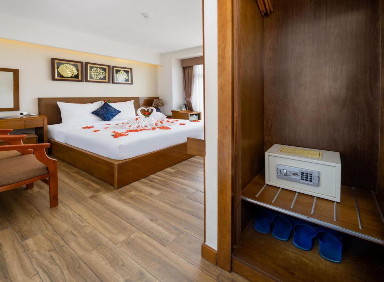 Saphia Hotel Nha Trang Exteriör bild